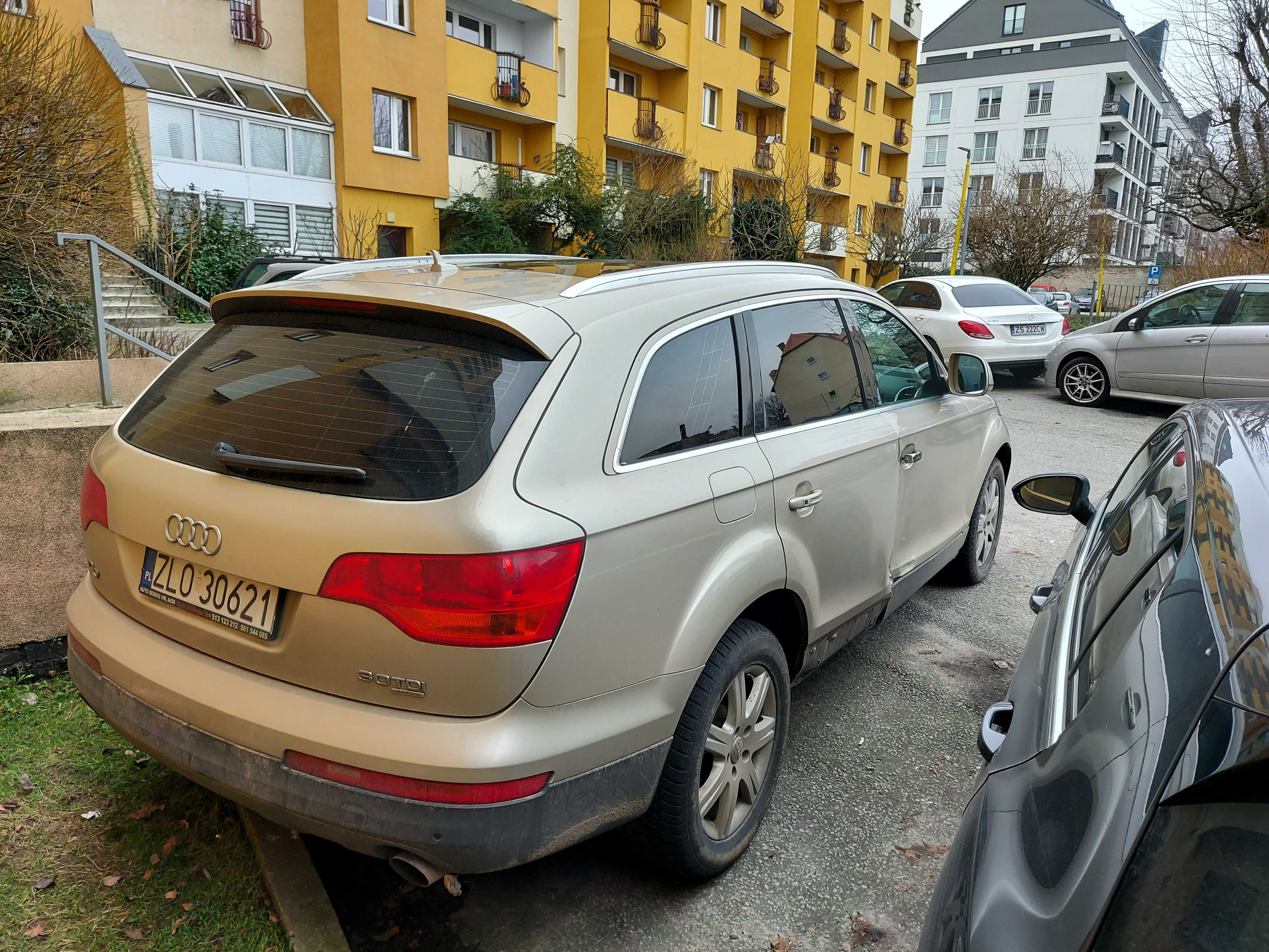 Audi Q7 2008r. 290km sprzedam.