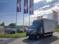 Wypożyczalnia LEGNICA Wynajem busa z windą Iveco Daily