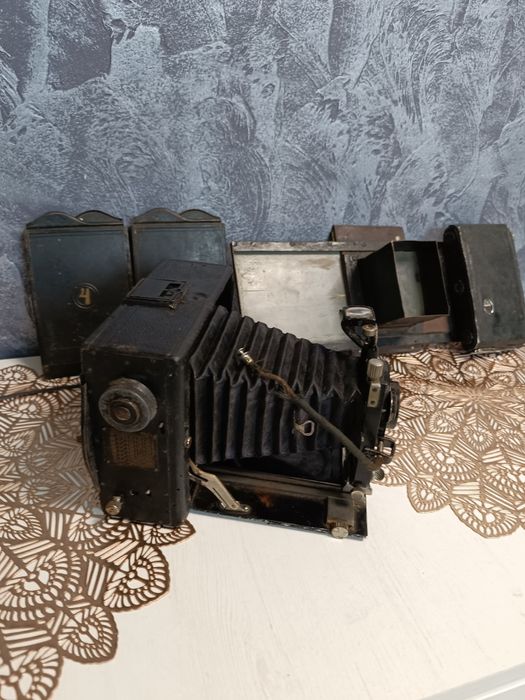 Старые советский фотоаппарат