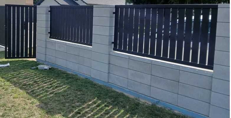 Brama wjazdowa palisadowa pionowa dwuskrzydłowa / przesuwna P-80-P