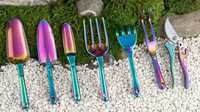 ogród narzędzia do ogrodu kolorowe