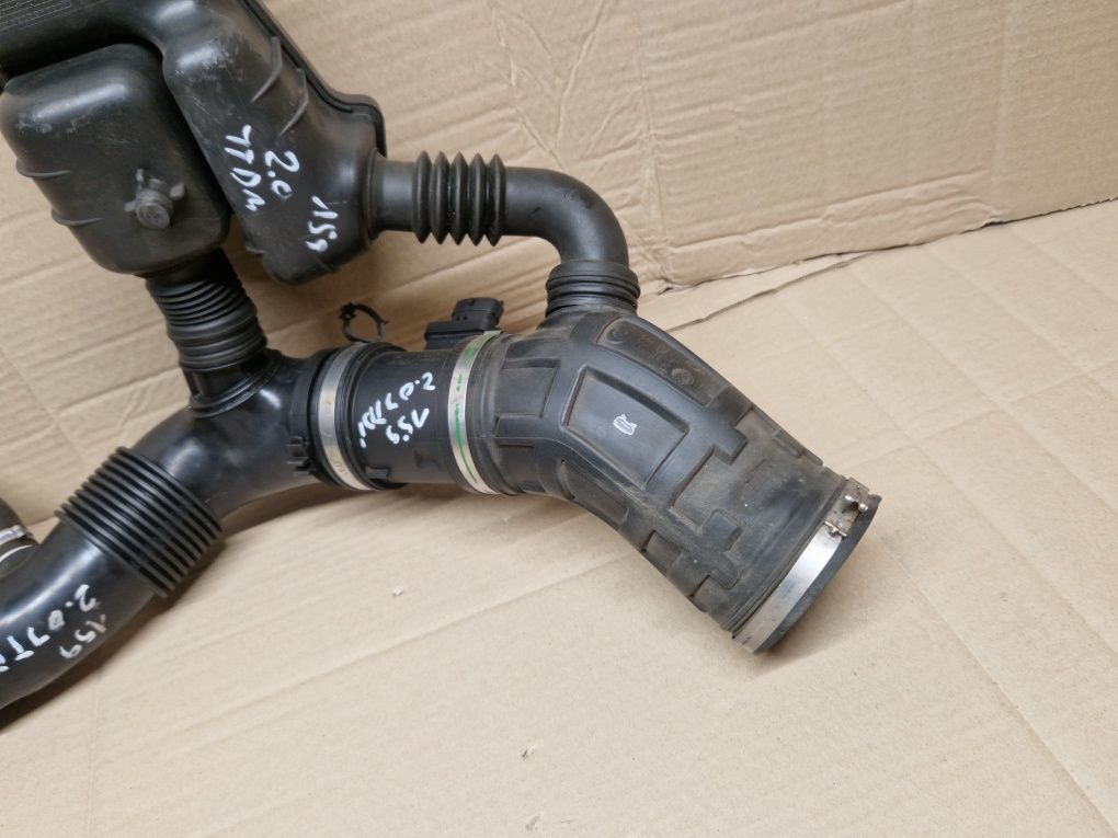 Wąż dolot rezonator rura turbo turbiny 2.0 JTDM 170 KM Alfa Romeo 159