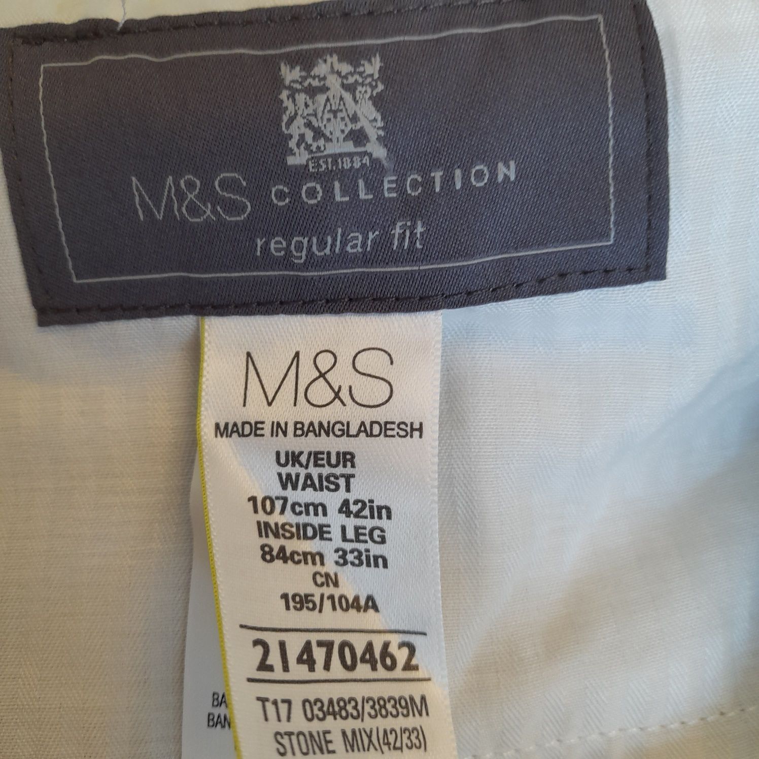 Nowe spodnie męskie firmy M&S w pepitke