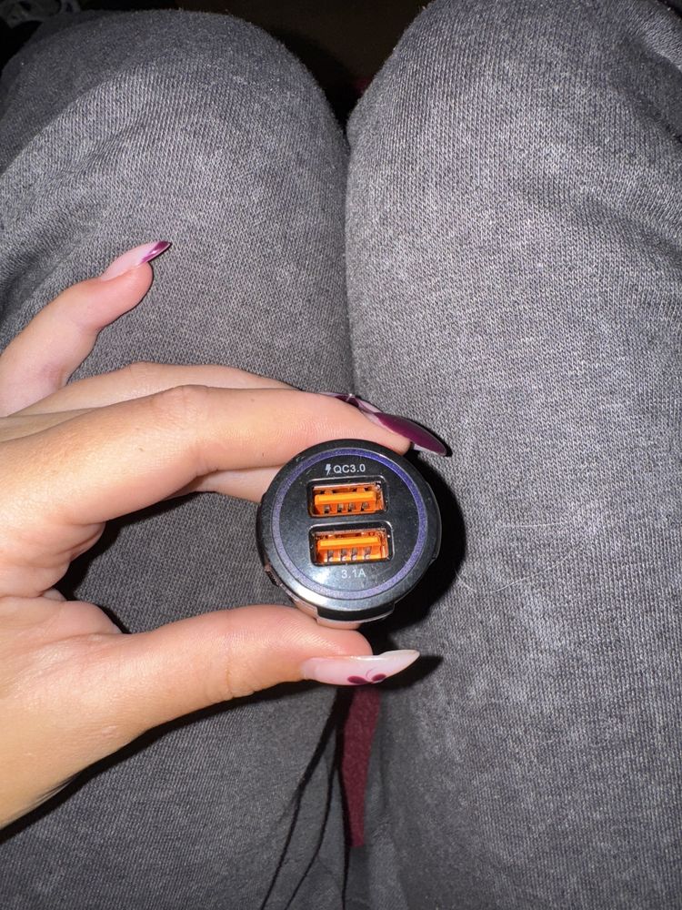 Ładowarka samochodowa 2x USB Quick Charge 3.0