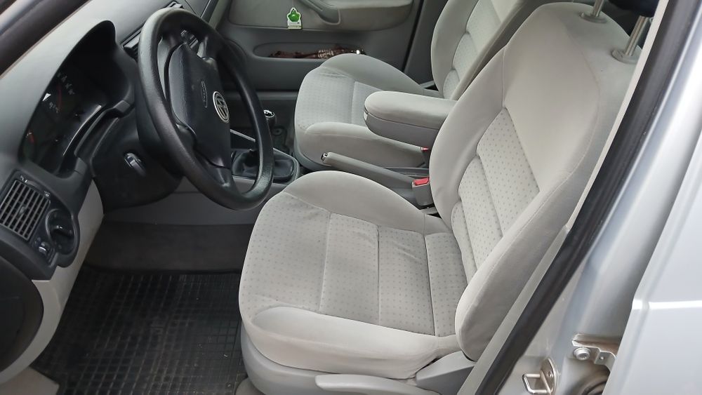 Sprzedam Wolkswagena Golfa IV