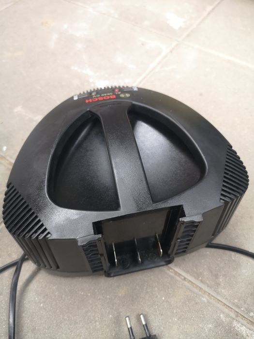 Bosch 36V Ładowarka Szybka