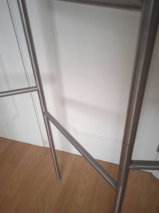 Toalheiro extensível BROGRUND da Ikea