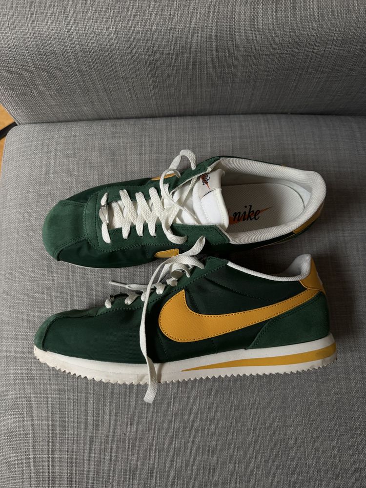 Взуття Nike Cortez Gorge Green Yellow Ochre (Розмір: 45)