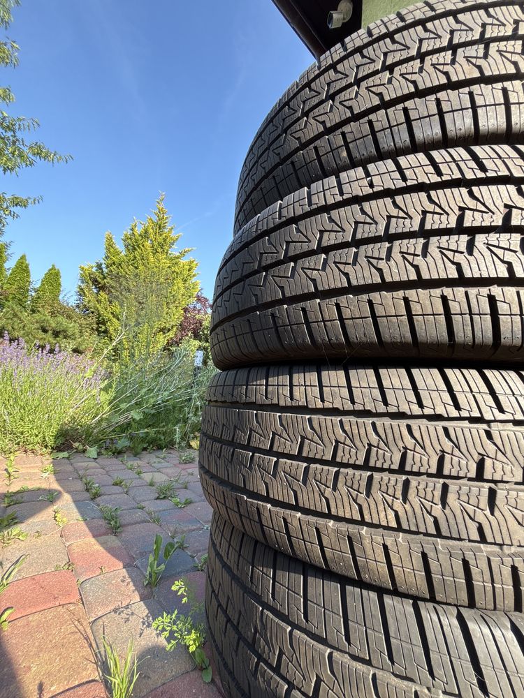 Opony Continental VanContact 4season 235/65 R 16 C, sprinter