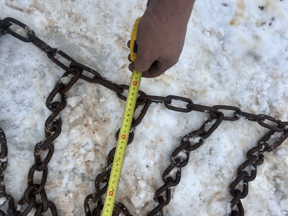 Lancuchy sniegowe Gryzli z kolcami 28” - 30”