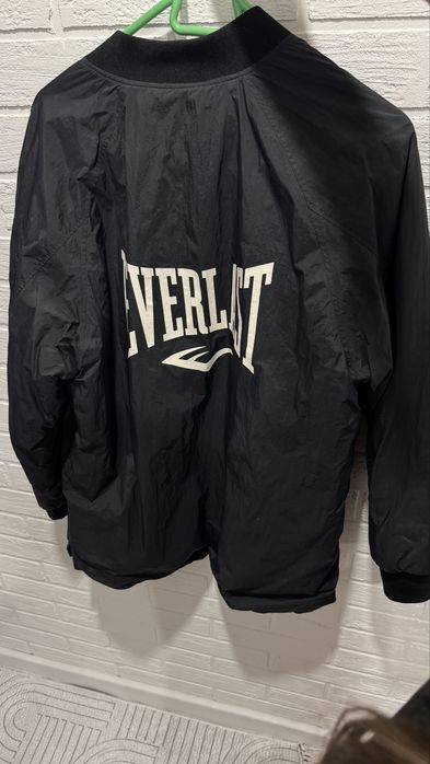 Куртка Zara Everlast сезон тепла осінь - весна , на підлітка 13-14 рок