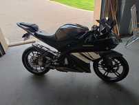 Yamaha yzf r 125