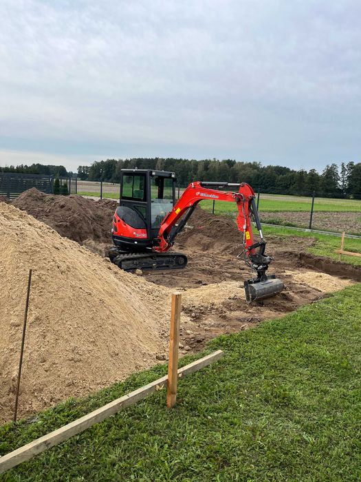 Usługi minikoparka 2.8t prace ziemne Wiertnica Młot wynajem koparka