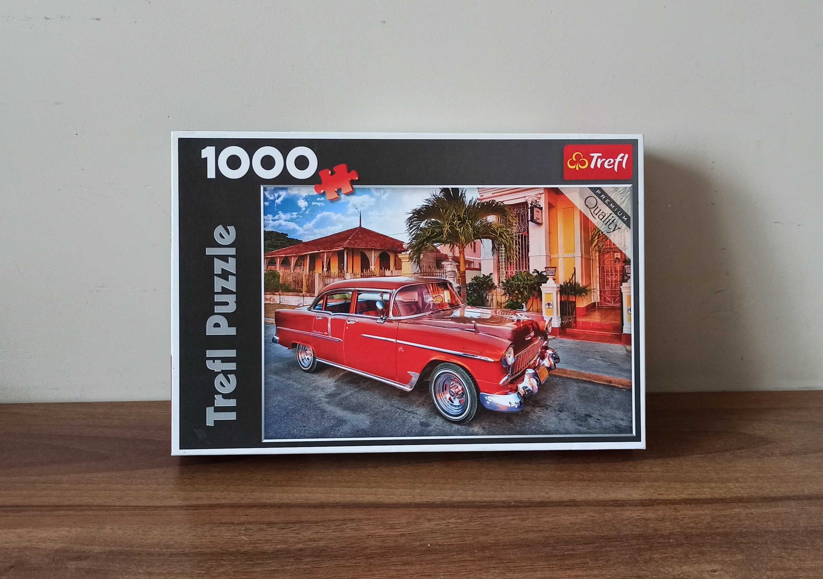 puzzle 1000 Strangen Things, auto