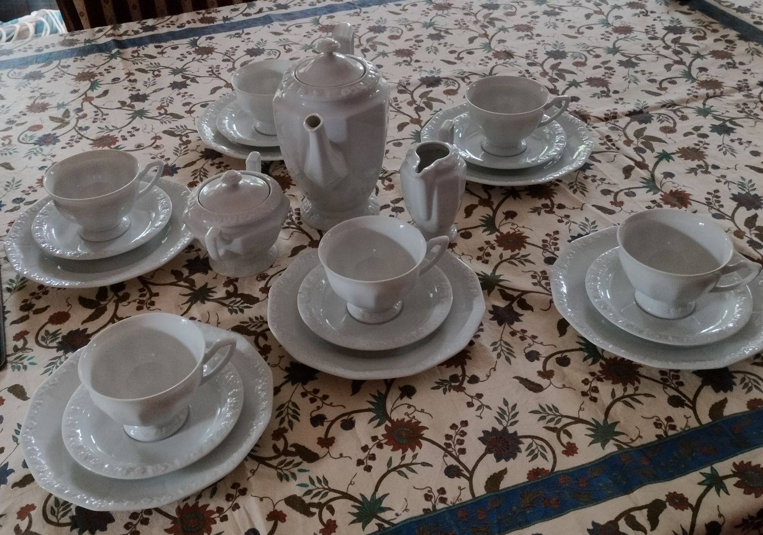 Serwis porcelanowy do kawy dla 6 osób