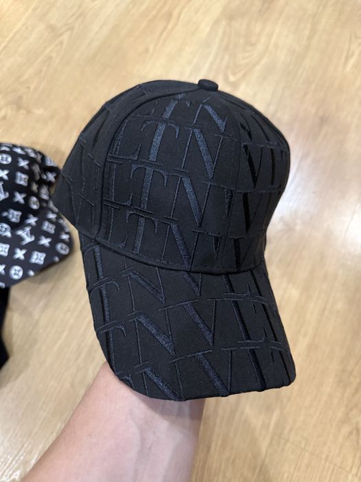 Кепка LV new TOP