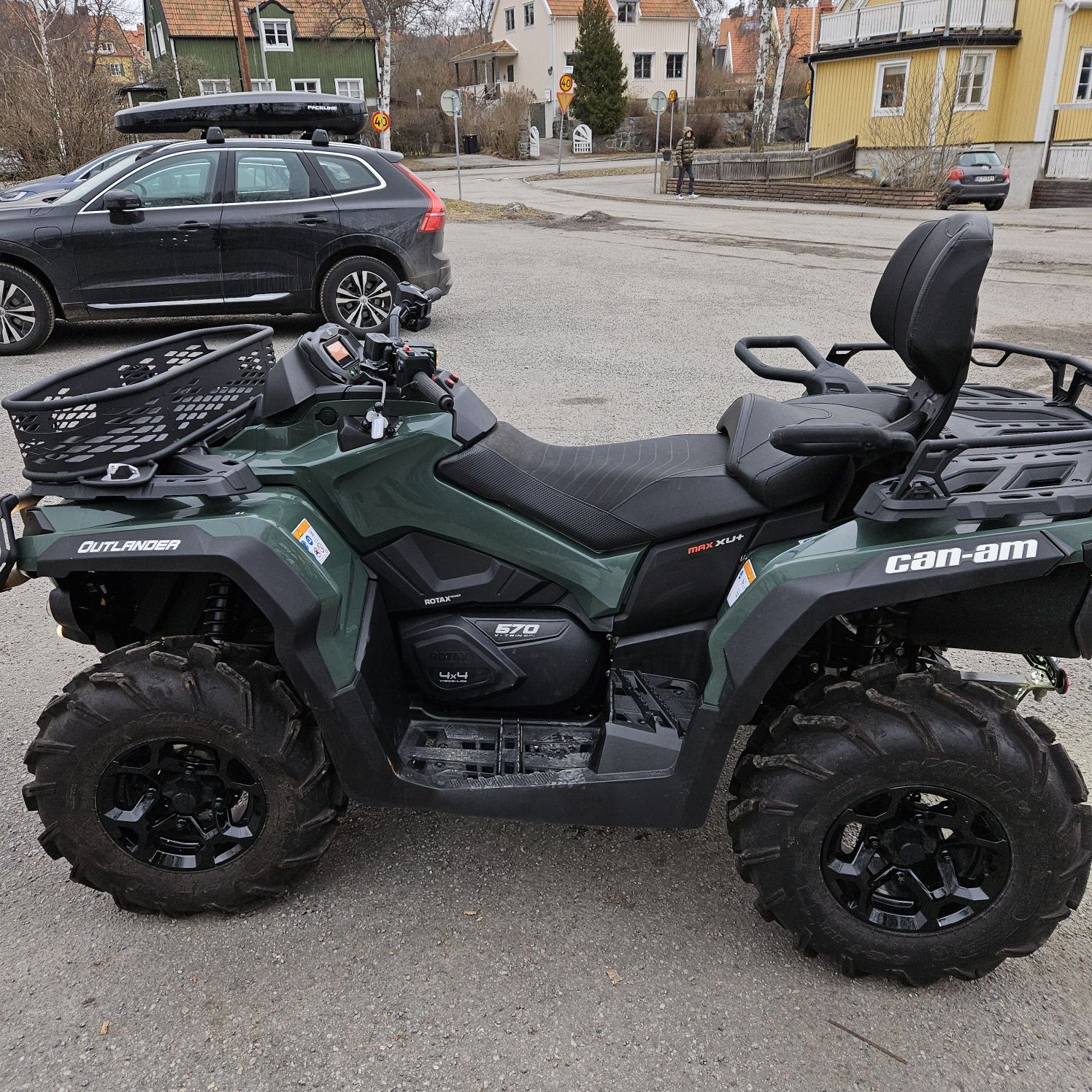 Quad can am Outlander 570 max