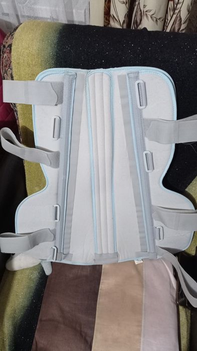 Артез для колінного суглоба