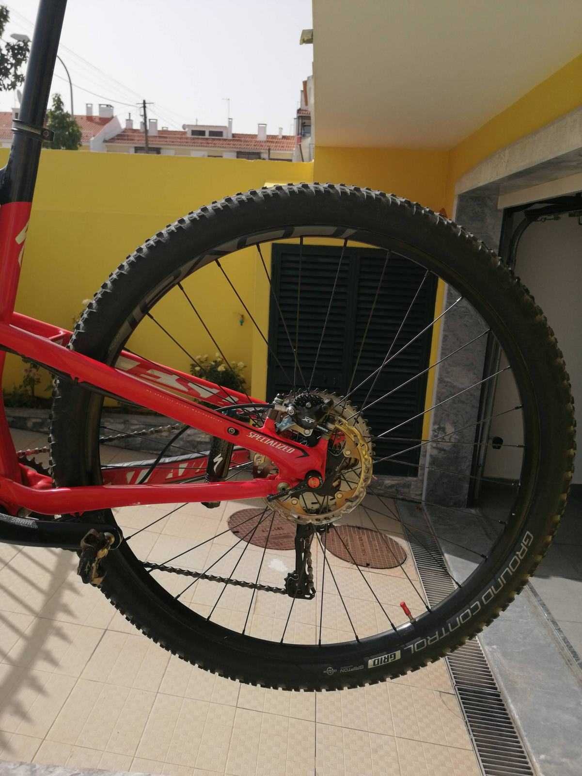 Specialized - Epic Comp Carbono 29