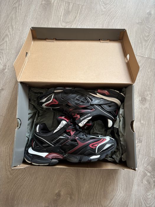 Balenciaga track 2