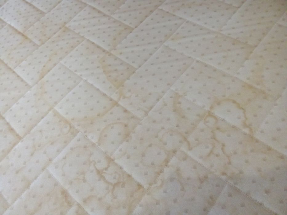 Colchão de casal...