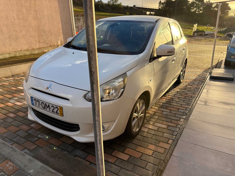 Mitsubishi Space Star - Super Económico com revisão feita