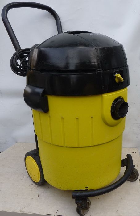 Odkurzacz przemysłowy Karcher NT 700