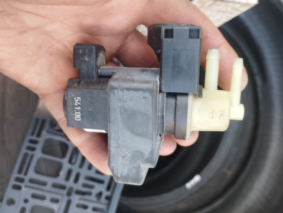 розходомір воздуха  турбіни датчик турбіни рено трафік 2.5