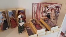 Bonecas de porcelana da coleção Damas de Época