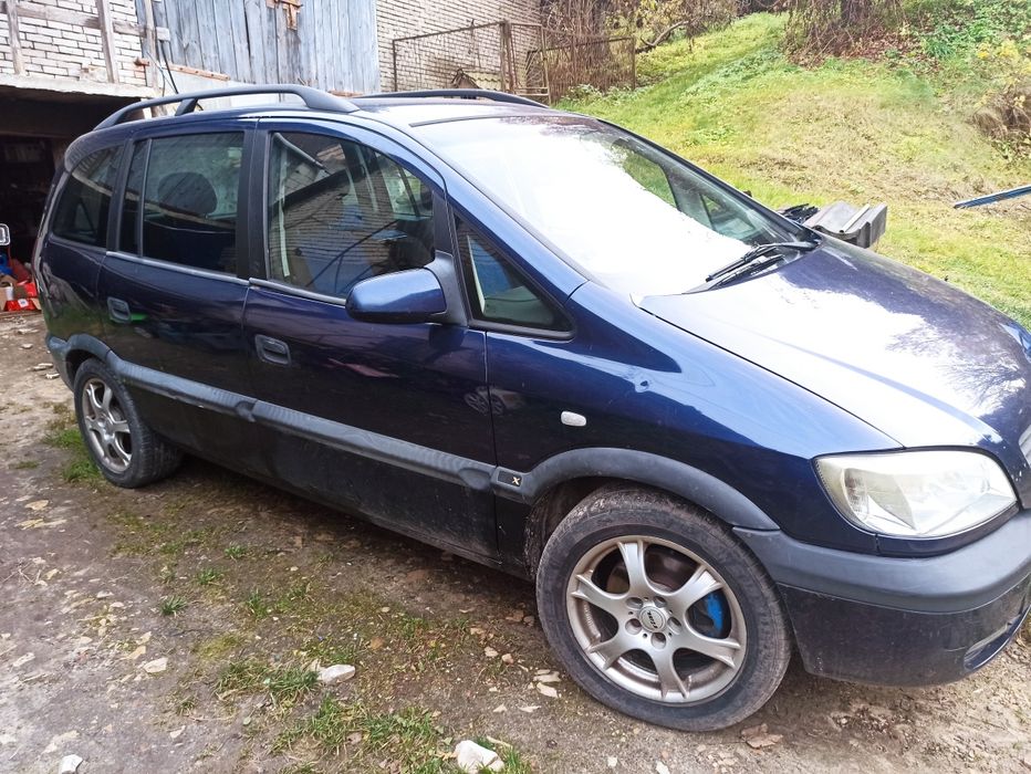 Sprzedam Opel Zafira 1.8 116 KM . LPG