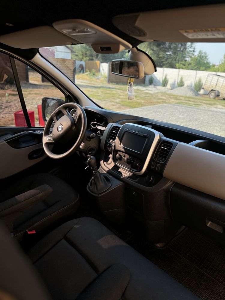 Renault Trafic 2016