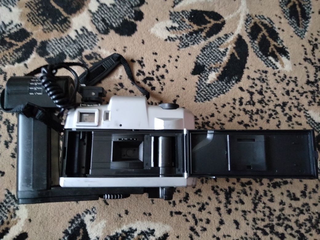 Фотоапарат SONY DL 2000 A