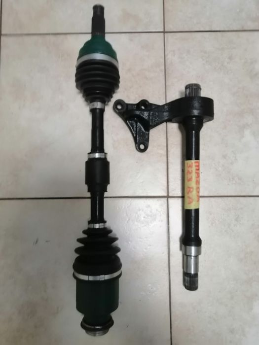 Правая полуось mazda 323BA