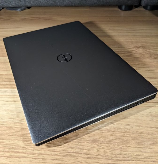 Ноутбук Dell XPS 13" 9360, i5 6200U, 8Gb ОЗП, 256Gb SSD