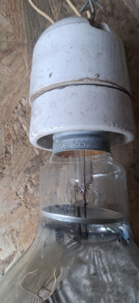 Лампа накаливания 250 Вт. и 500 Вт.