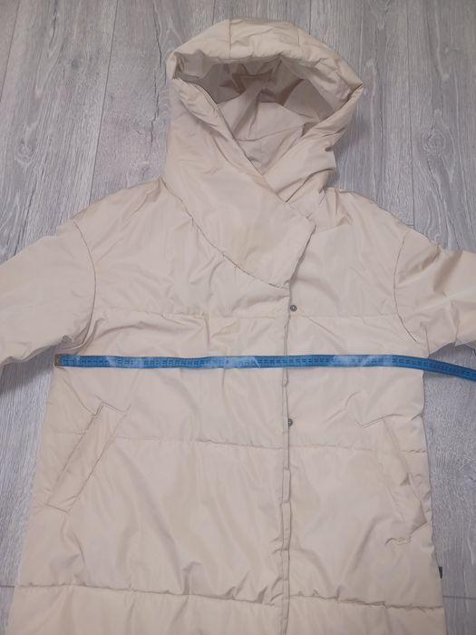 Жіноча зимова куртка...