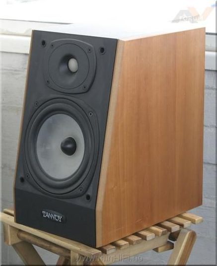 АС полочного типа Tannoy Precision P10