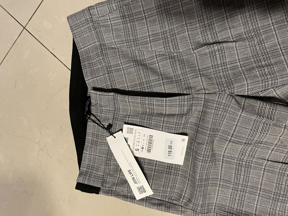 Nowe spodnie w kratke krate szare Zara eleganckie 36 S r