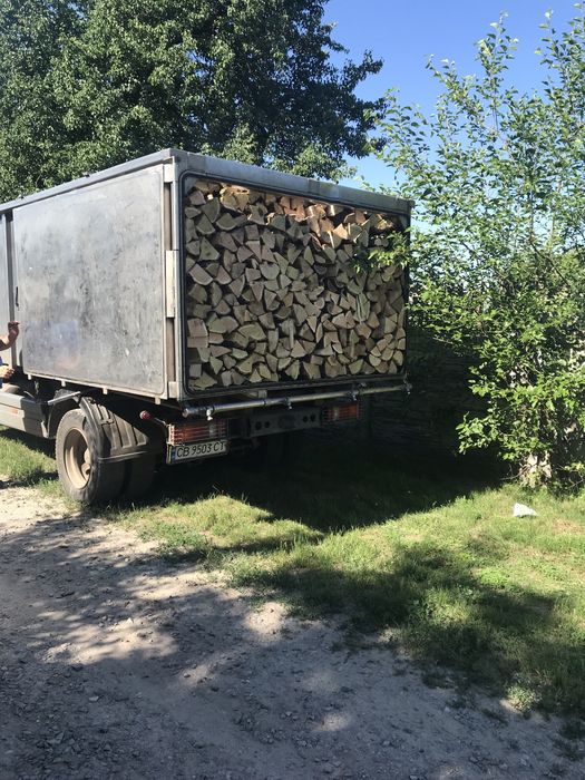 Дрова: дуб, акація та ясен