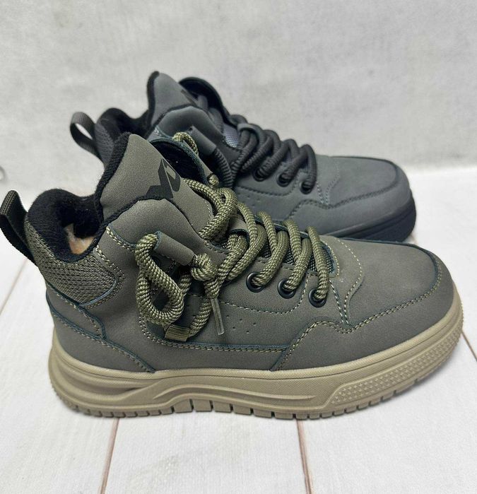 Зимові дитячі черевики MD на овчині сірий/хакі 32-37