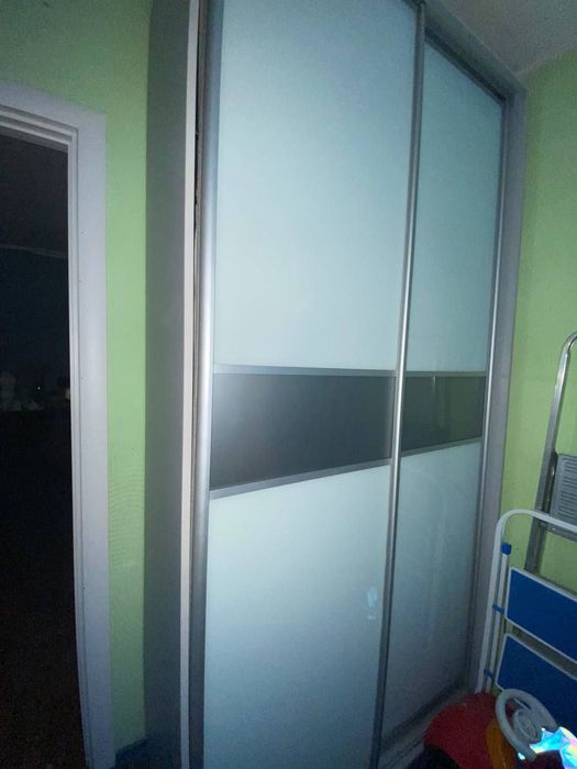 Продам шкаф купе