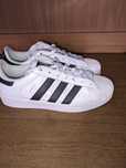 Adidas Superstar