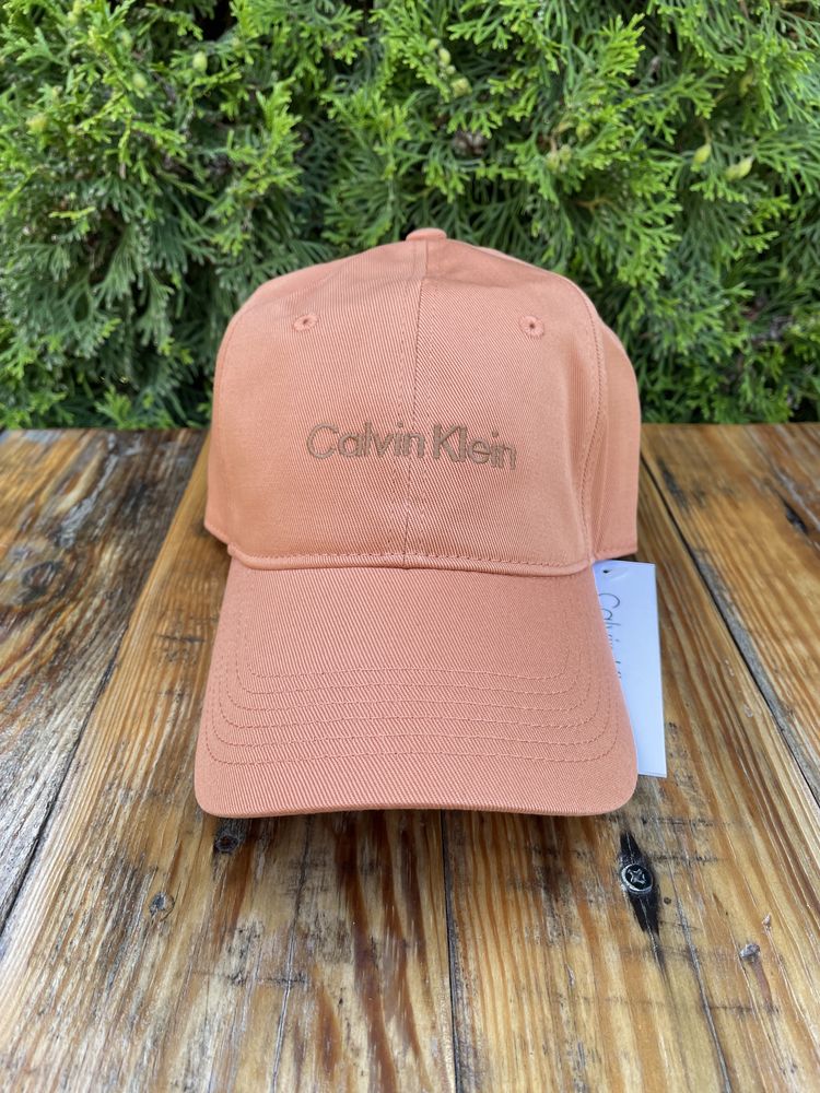 Новая кепка calvin klein бейсболка (ck Honey Brown cap ) с америки