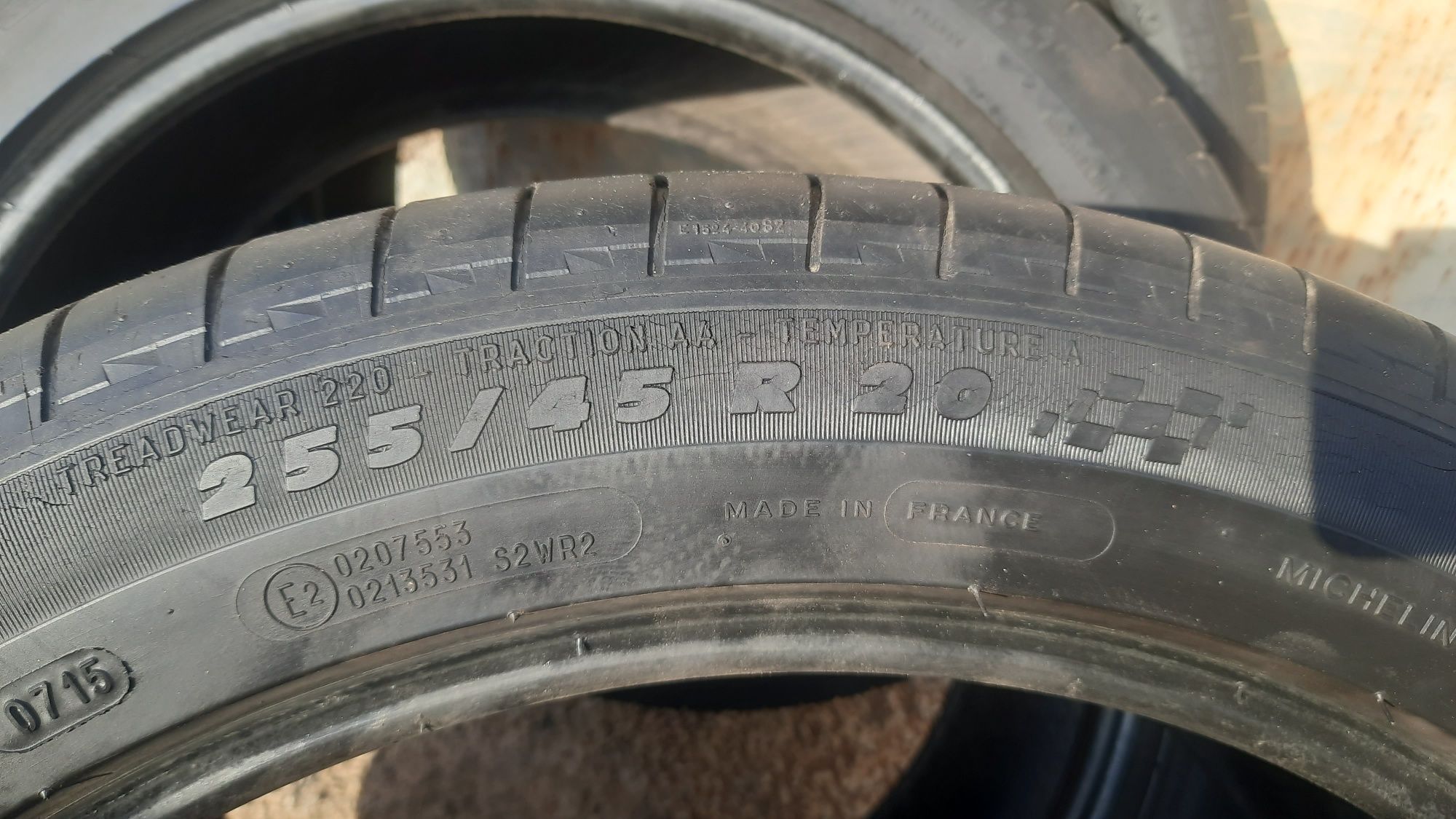 Летняя резина Michelin Latitude 255/45R20