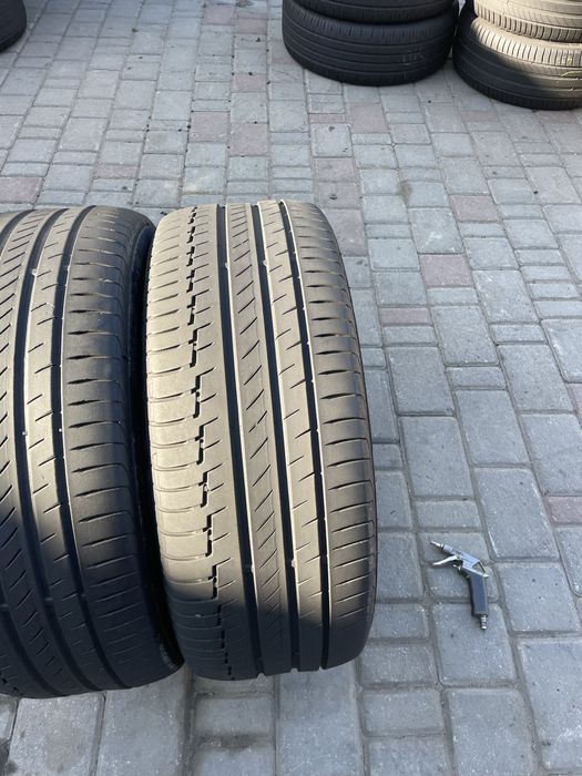Колеса/резина/гума 235/55R17 Continental premium contact 6