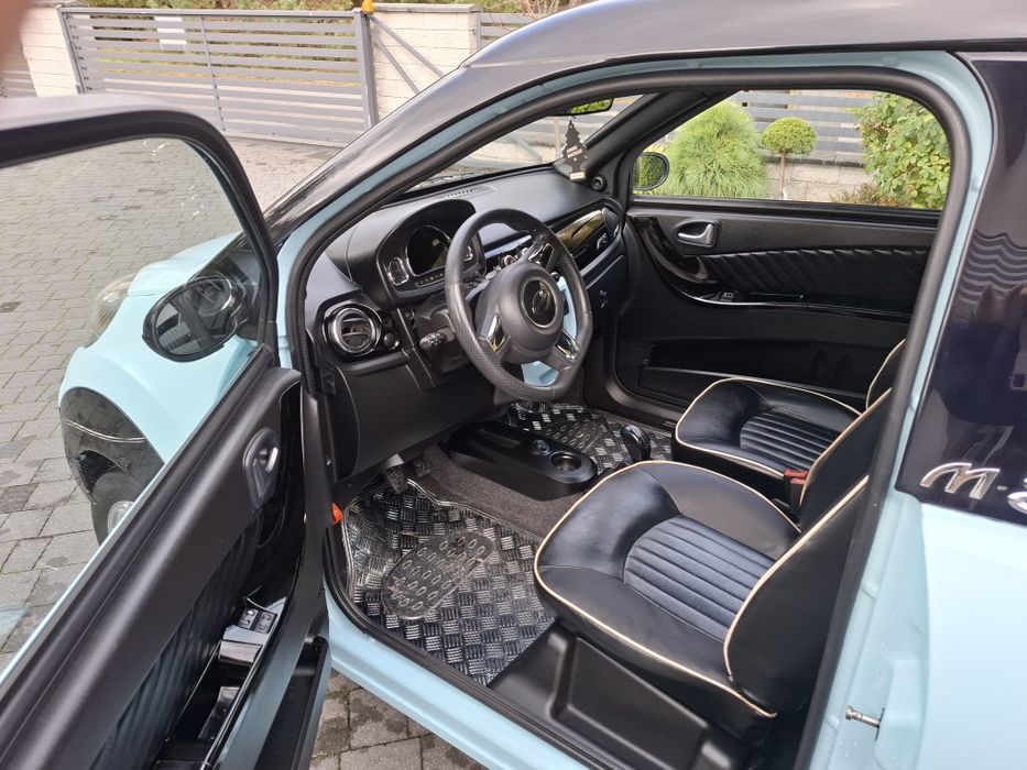 Aixam Microcar M8 skóra-led- TRANSPORT-