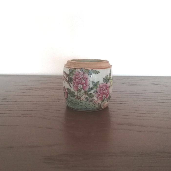 Pote decorativo chinês