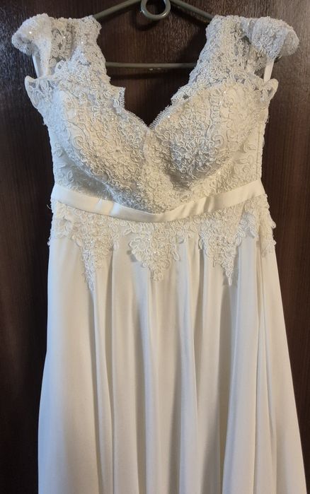 Свадебное платье, цвет шампань