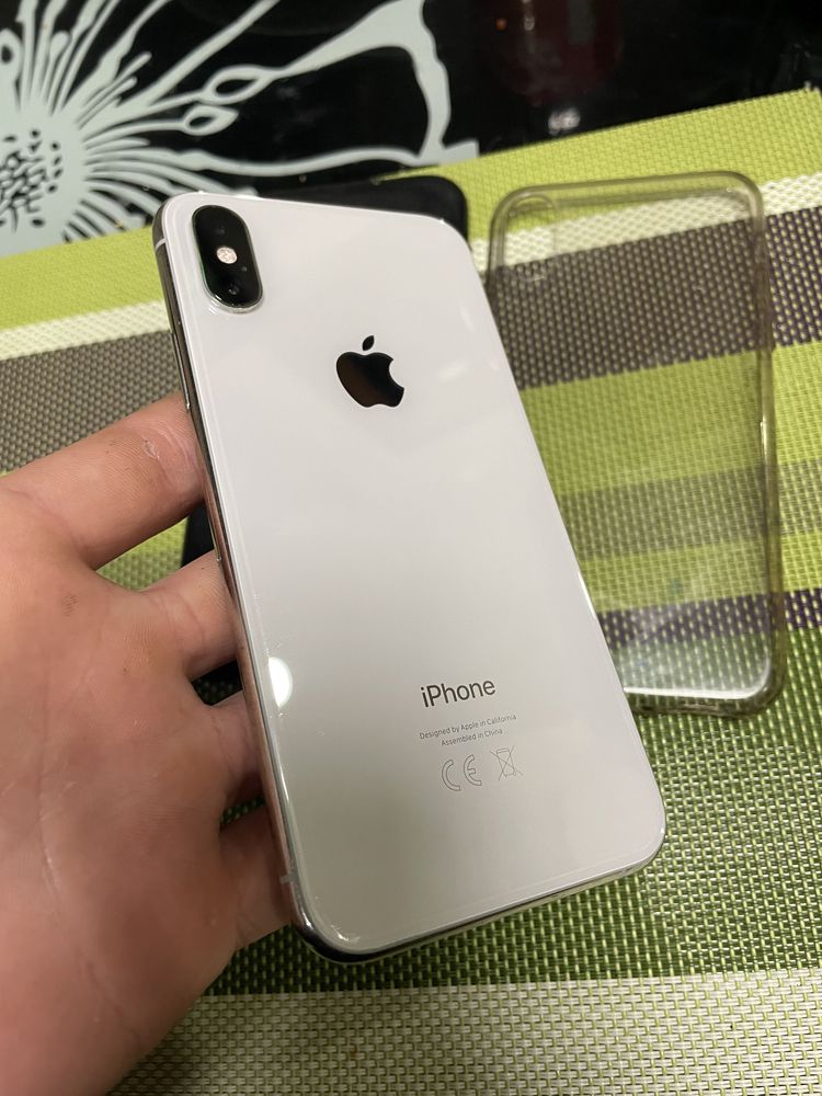 IPhone XS 64gb newerlock