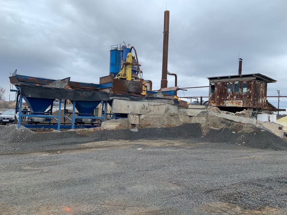 Бункери + конвеєр горизонтальний